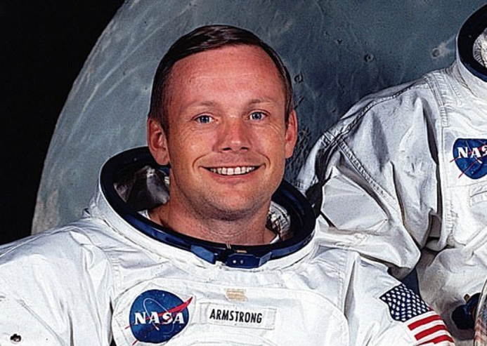 Neil Armstrong Biography In Hindi
